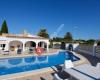 Empuriabrava villa , piscine privé , terrasse clôturé , parking fermé